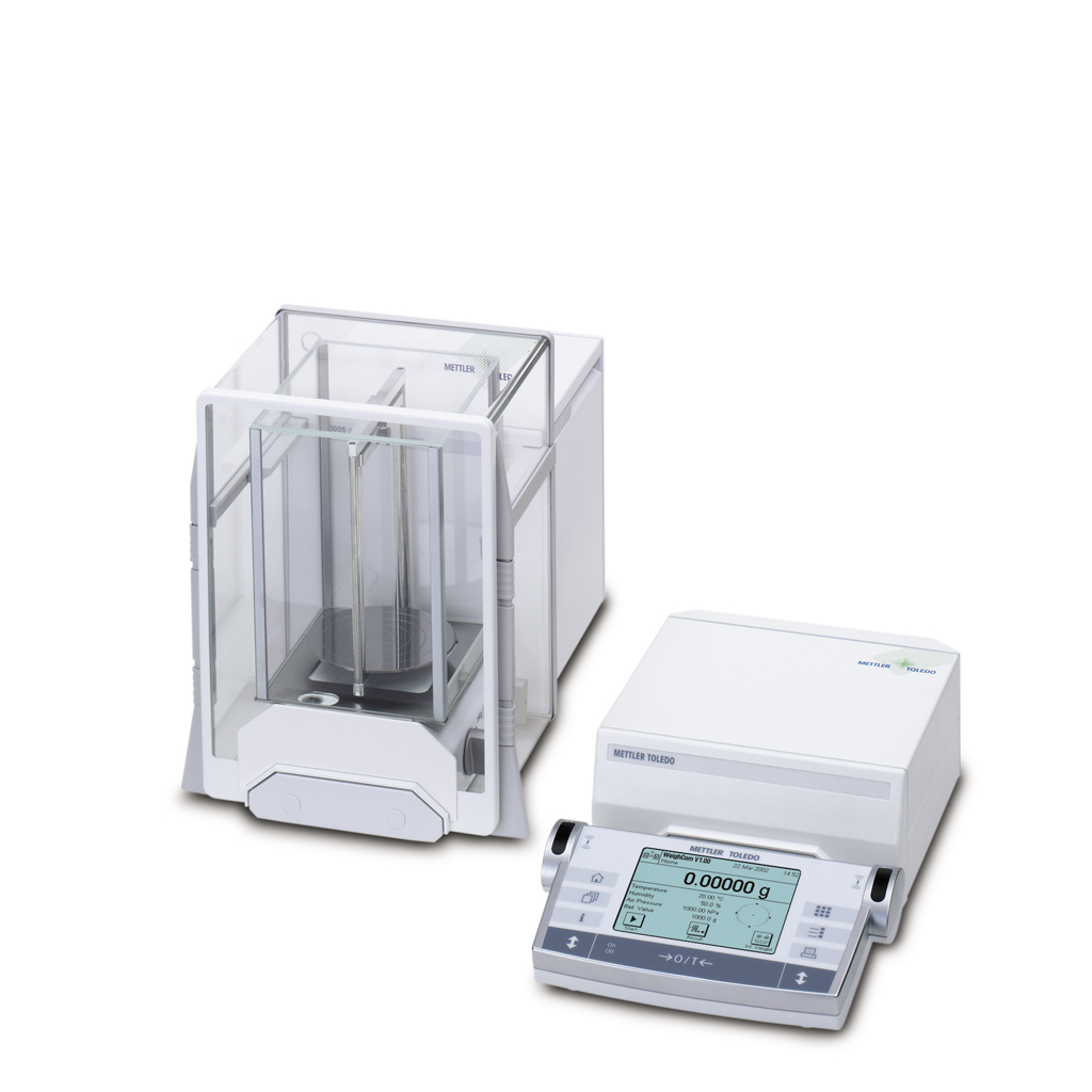 Comparator AX2005